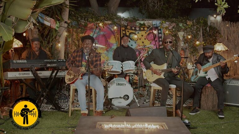 Daily Roots Carlton Santa Davis & Fully Fullwood