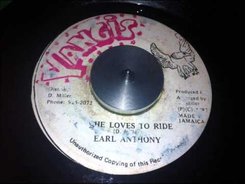 Daily Roots with Earl Anthony