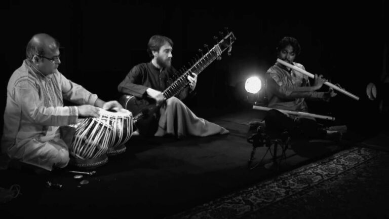 World Music Rishab Prasanna & Sandip Banerjee & Nicolas Delaigue