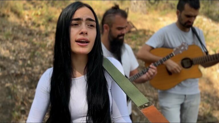 World Music Trio Mandili feat El Pony Pisador